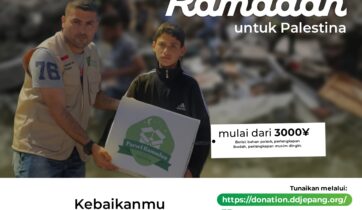 Berbagi Parsel Ramadhan untuk Palestina